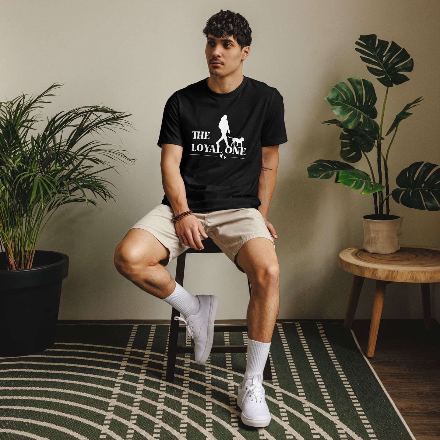 Premium Dog Lover | Black T-Shirts | The Loyal One